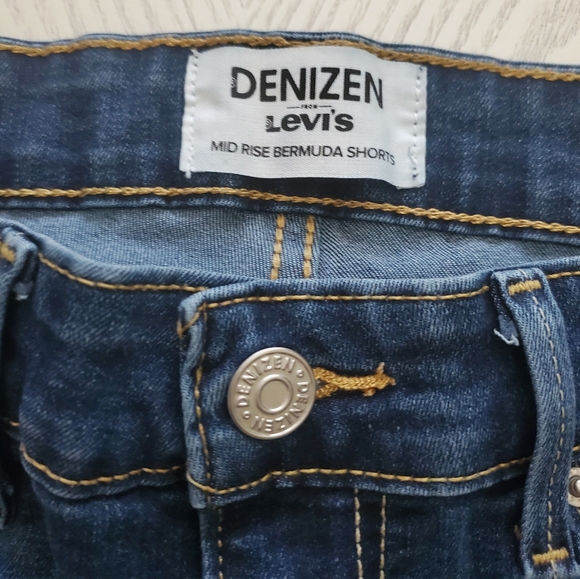 Bermuda Denim Short By Denizen From Levis Size 8 Waist 29 EUC - Picture 2 of 6